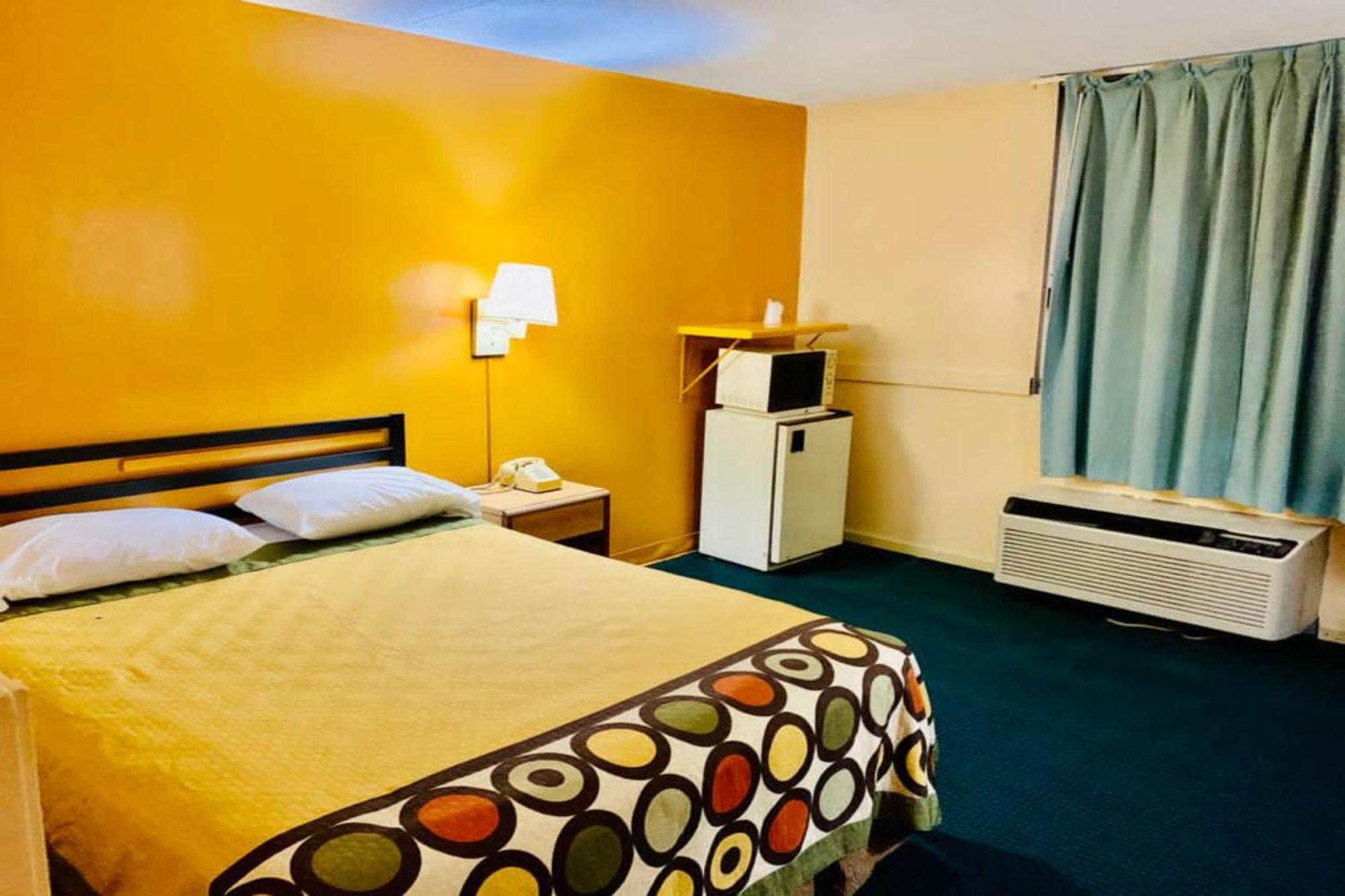 Red Carpet Inn & Suites Lima -Listing Partner Екстериор снимка