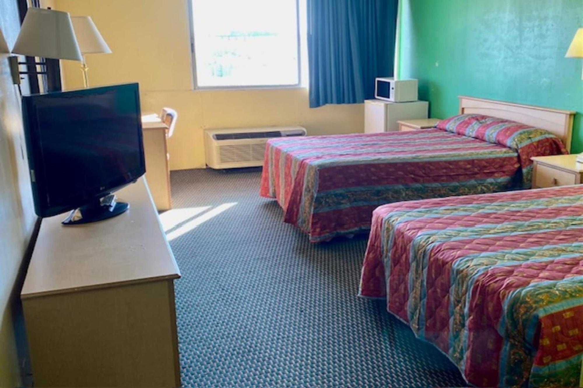 Red Carpet Inn & Suites Lima -Listing Partner Екстериор снимка
