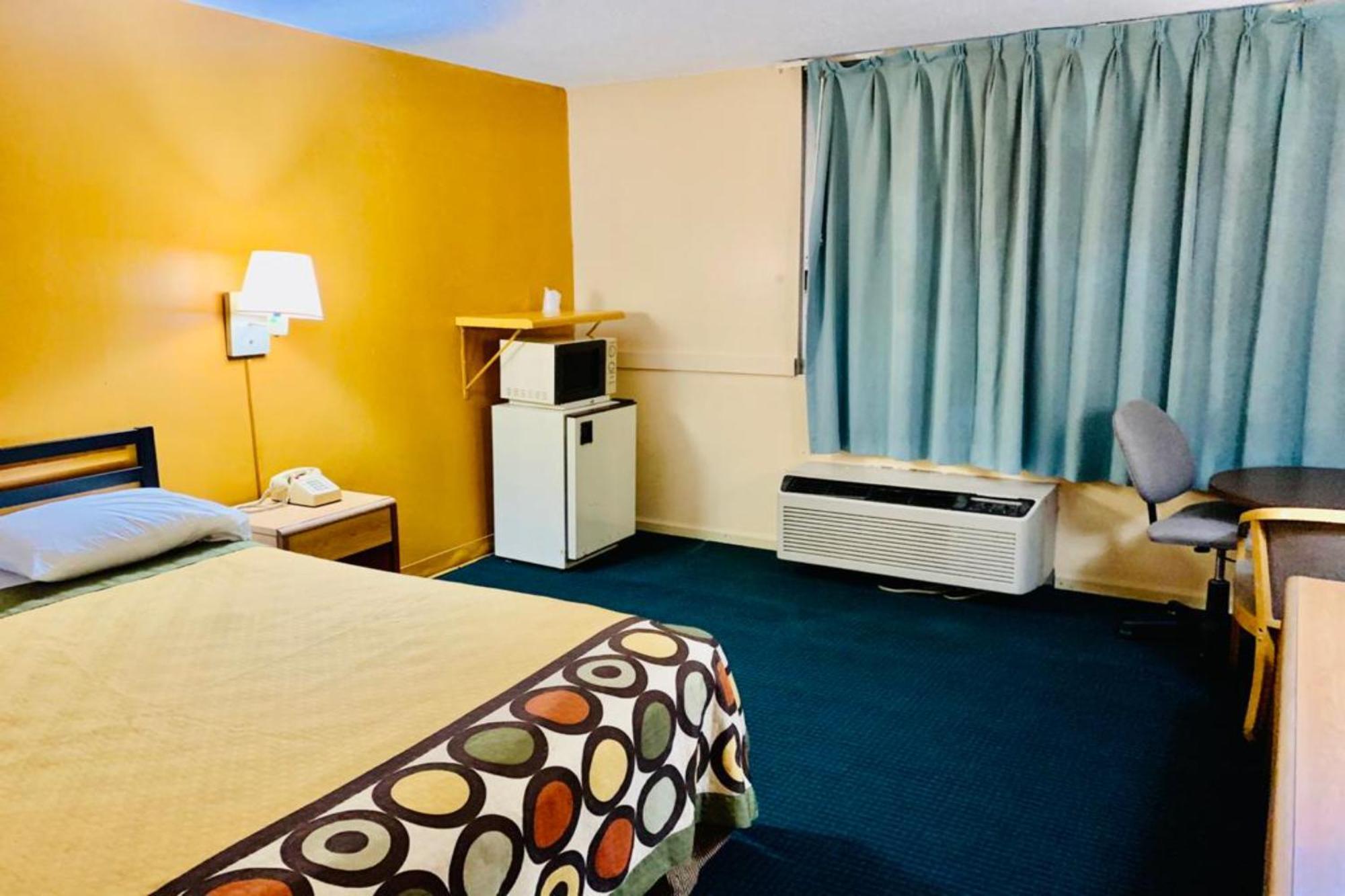 Red Carpet Inn & Suites Lima -Listing Partner Екстериор снимка