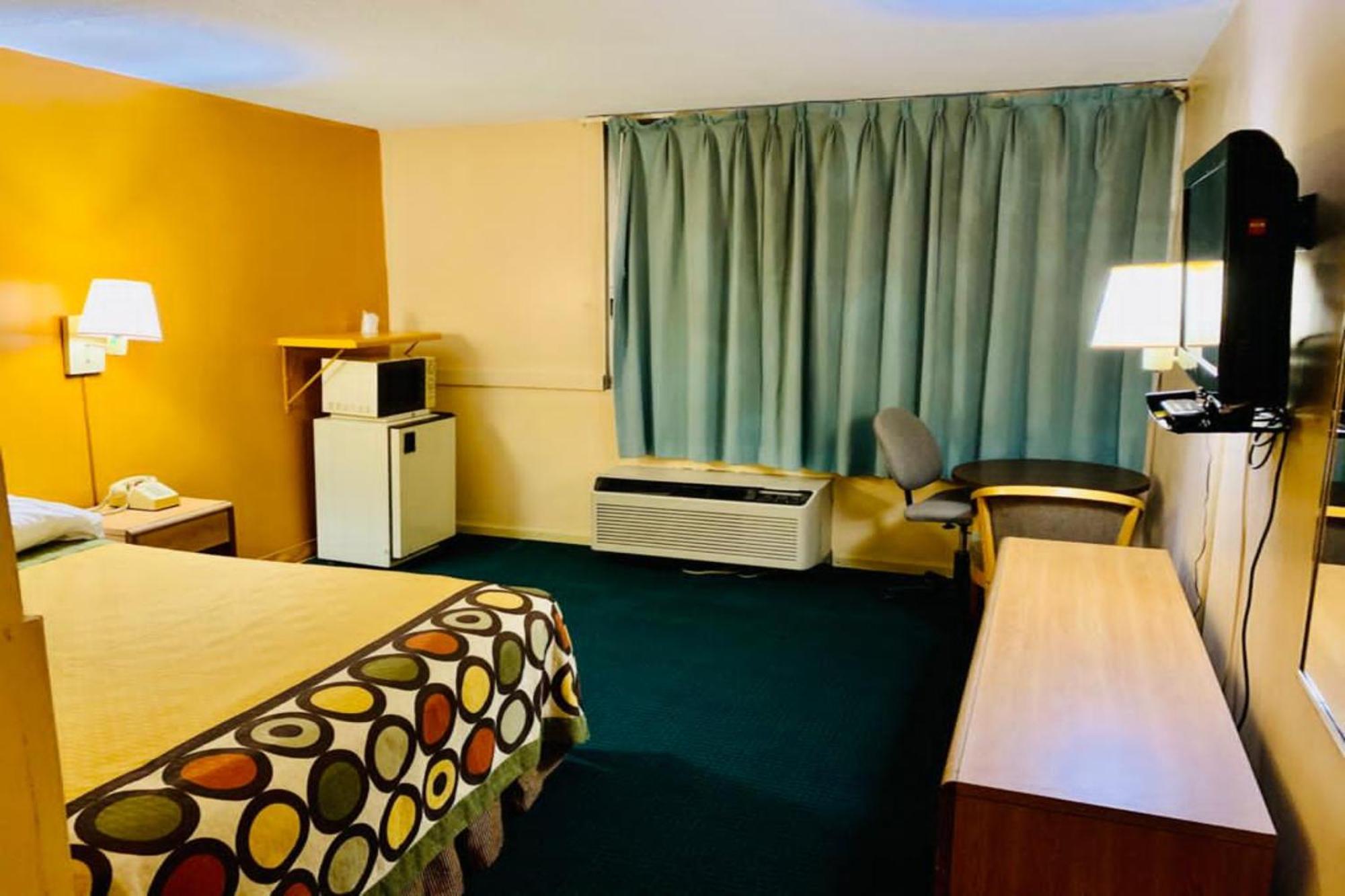 Red Carpet Inn & Suites Lima -Listing Partner Екстериор снимка