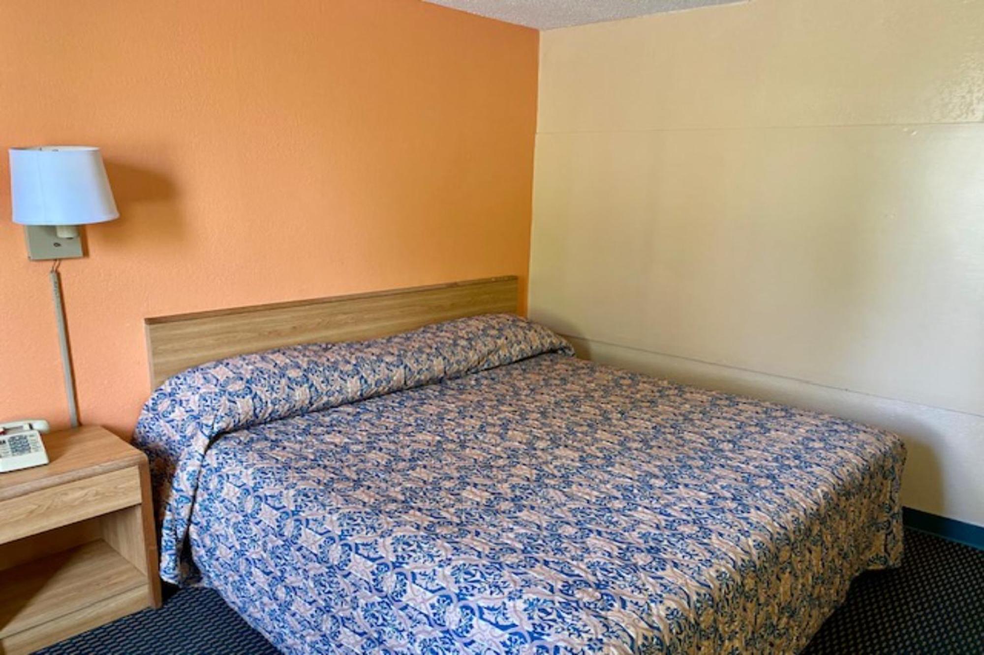 Red Carpet Inn & Suites Lima -Listing Partner Екстериор снимка