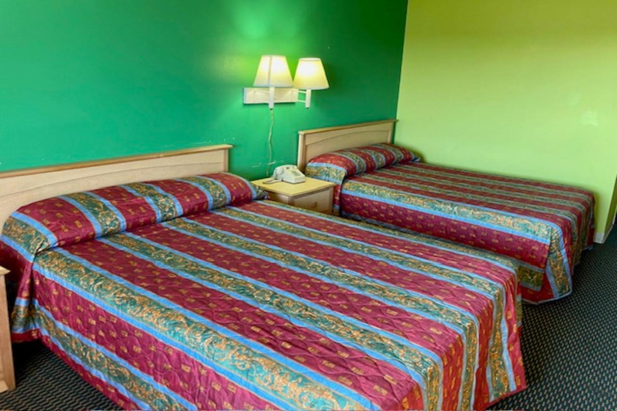 Red Carpet Inn & Suites Lima -Listing Partner Екстериор снимка